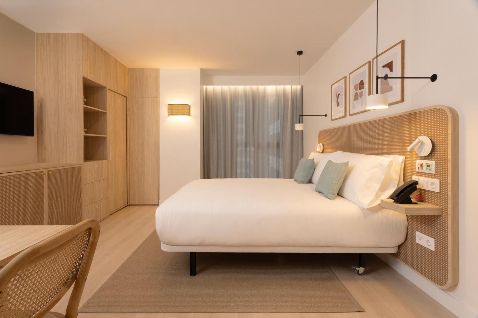 Staybridge Suites & Apartments Malaga By Ihg Экстерьер фото
