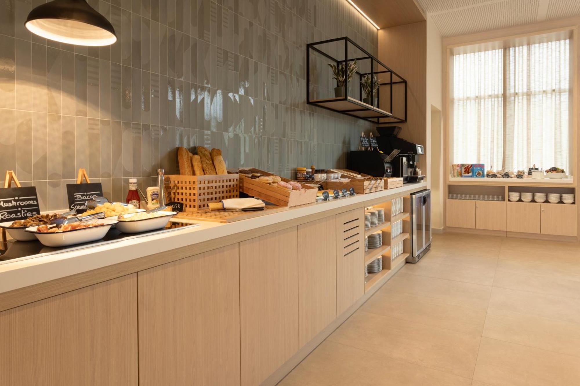 Staybridge Suites & Apartments Malaga By Ihg Экстерьер фото